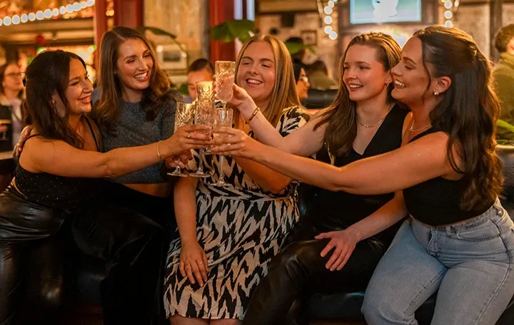 girls cheers